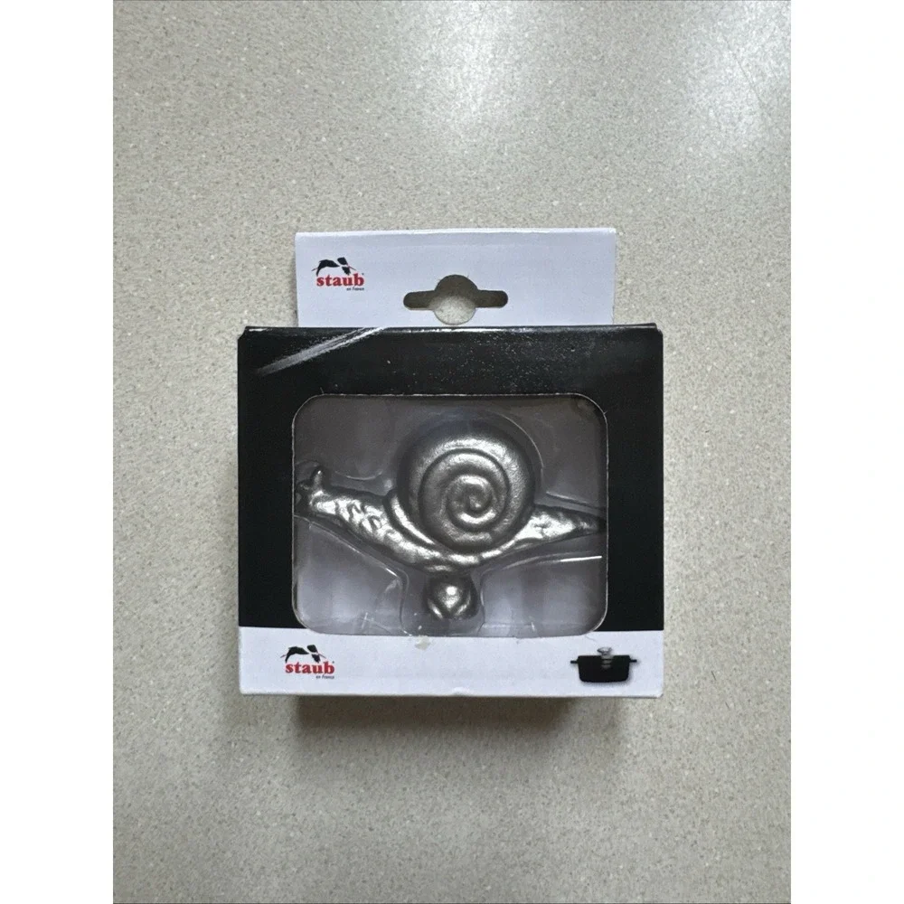 New Staub 40509-347 Animal Knob Escargot Handle